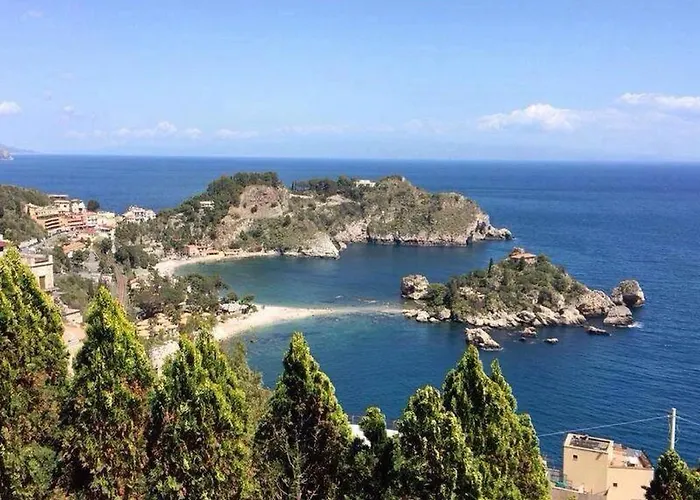 Calliope E Silvia, アパート