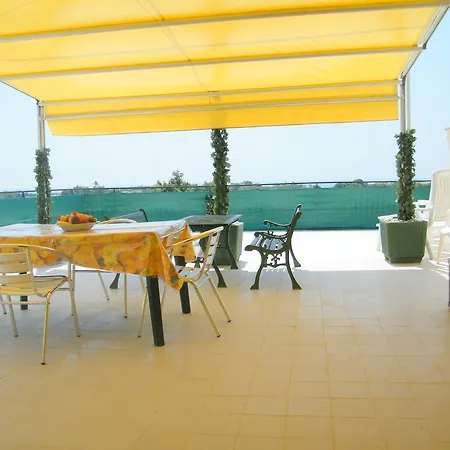 Apartment Calliope E Silvia, Giardini Naxos