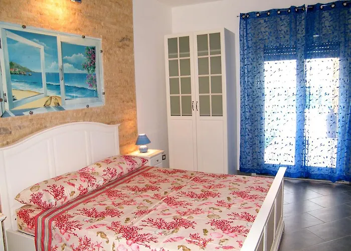 アパート Calliope E Silvia, ジャルディーニ・ナクソス