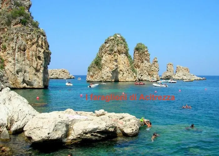 Calliope E Silvia, アパート