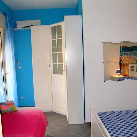 Calliope E Silvia, * Giardini-Naxos
